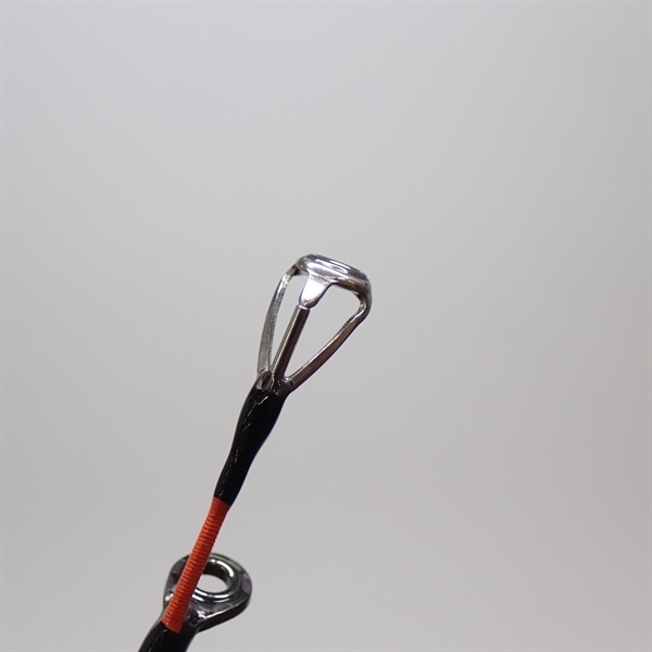 ２３リーディングＬＧ８２ＭＨー１８0ＭＴ